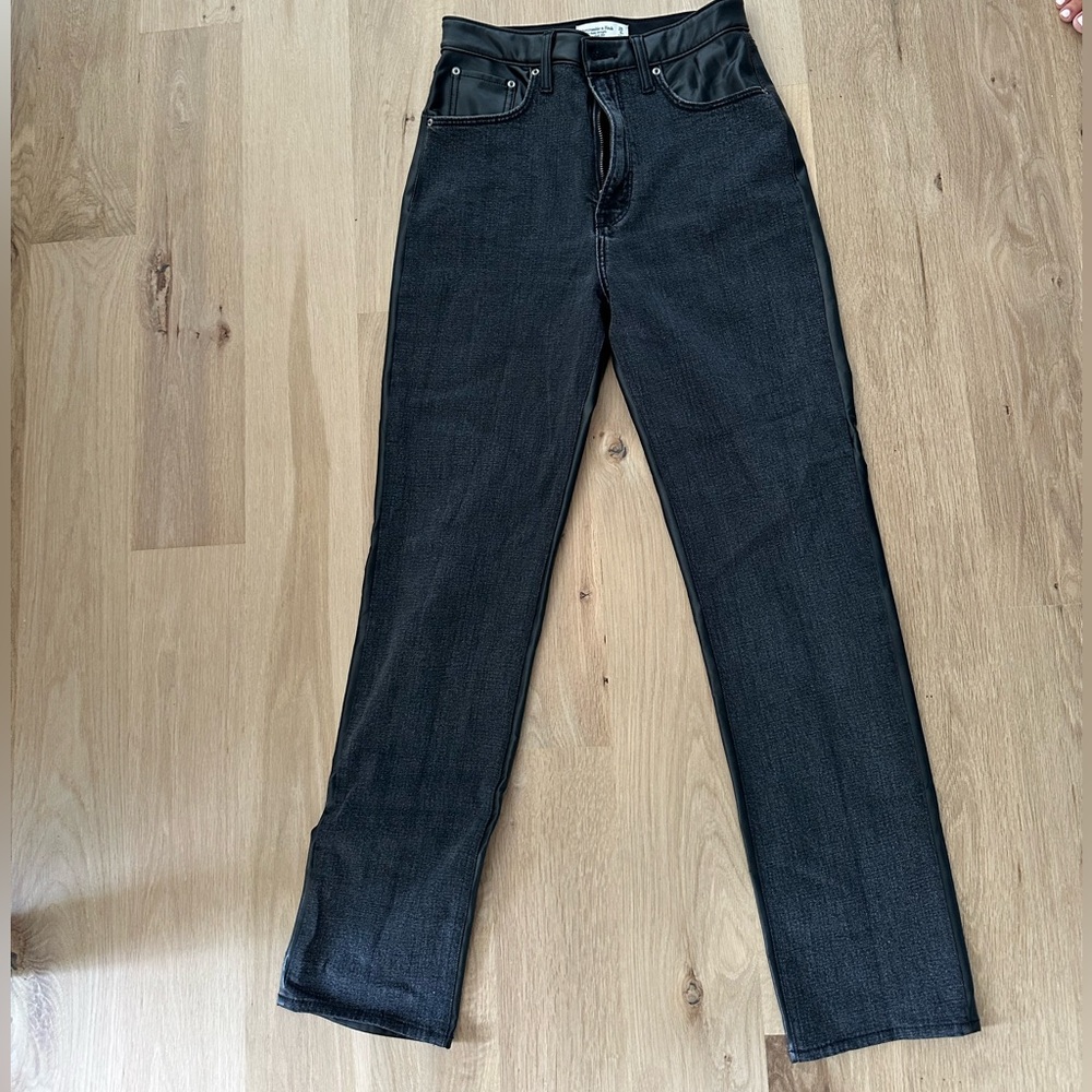 Abercrombie jeans/leather pants